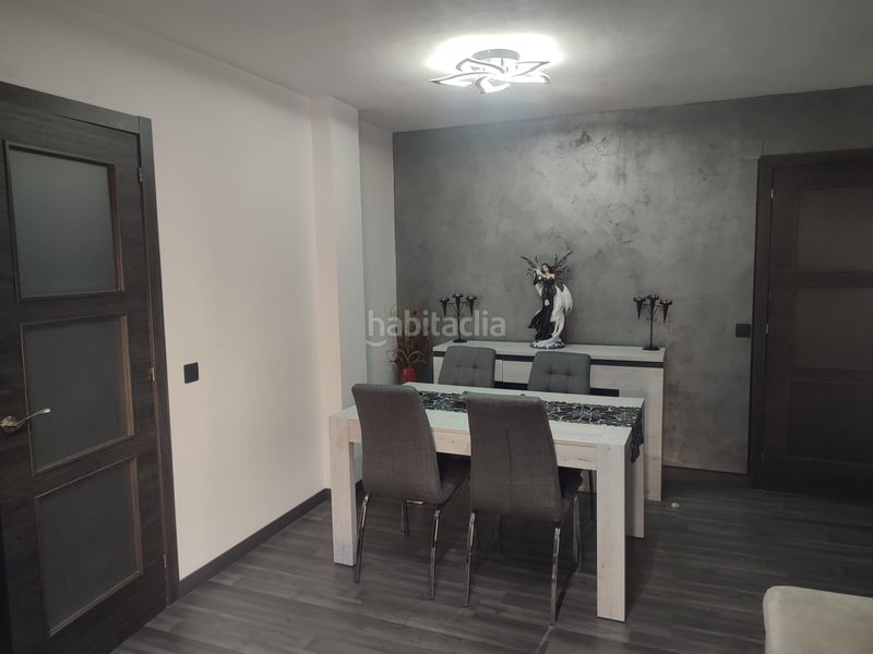 Foto 115bc76f-a4cc-45a0-a70a-a1841b6be722. Piso en carrer alt de sant pere 50 piso en venta centro en Reus