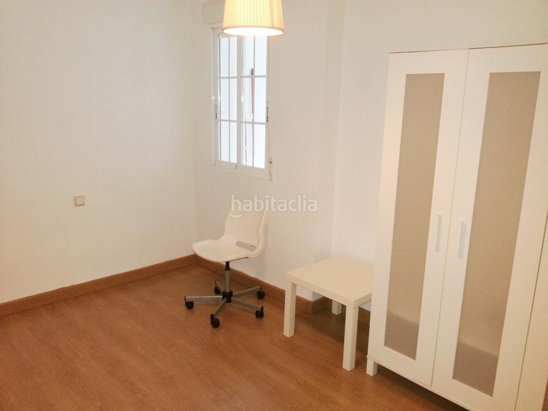 Foto be01e317-df26-4378-a5ca-794e014bcc1f. Piso montero moya en San Felipe - El Almendral - La Merced Jaén