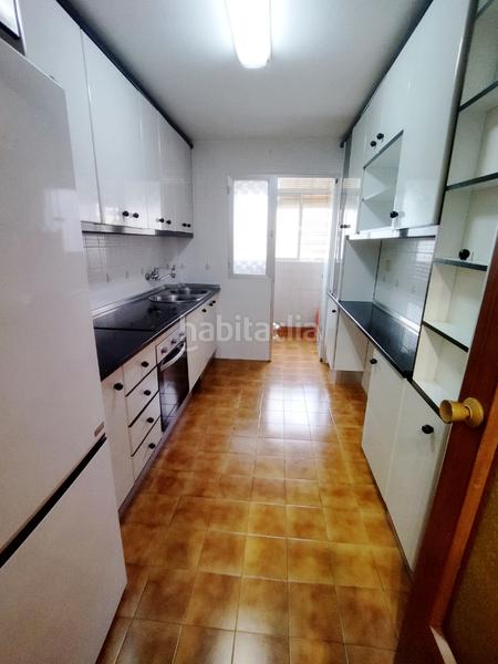 Foto 4b255007-50e7-40e6-a266-0b38ac27a641. Appartement avec parking dans Peñamefecit - Avda Barcelona Jaén