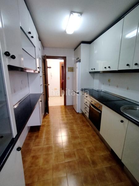 Foto da9a288b-7d00-4412-b9b6-d28c091cd48c. Appartement avec parking dans Peñamefecit - Avda Barcelona Jaén