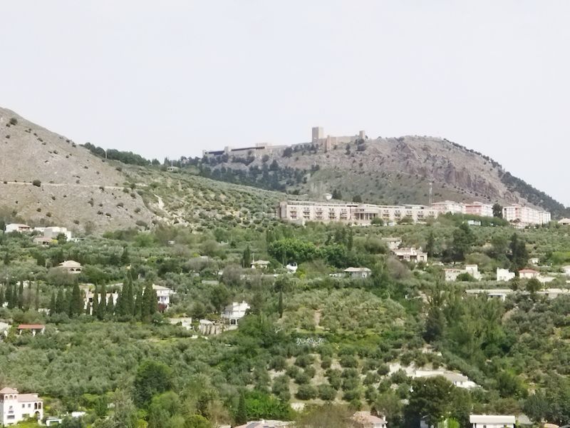 Foto 396bb394-48e9-4829-bdaf-bd6970a53bcc. Chalet en ja-3210 88 en Jabalcuz Jaén