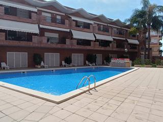Casa adossada  Carrer robert d'aguiló. Chalet  a 7 minutos caminando del centro ciudad