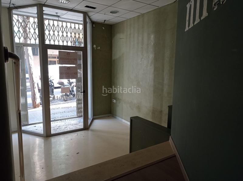 Foto c9980e98-5c28-426f-a121-6ee54bb3f842. Local comercial a Eixample Tarragona