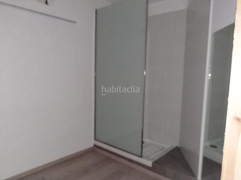 Foto d34256ef-73a1-4780-aefd-0e9dfb331f13. Local comercial a Eixample Tarragona