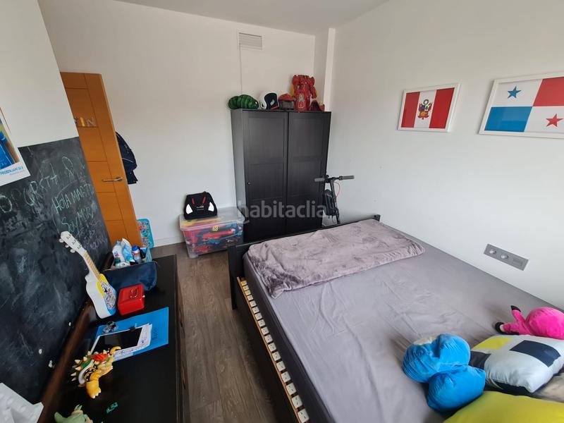 Foto 4d927708-7534-4c47-ba73-51776dc2f0ec. Casa aparellada amb calefacció aparcament piscina a Mont-roig del Camp