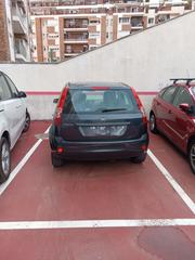 Aparcament cotxe  Carrer del gasòmetre. Centro ciudad