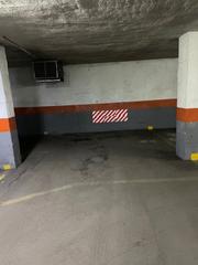 Parking coche en Centro. Magnífica cochera muy bien situada a escasos metros de plaza de
