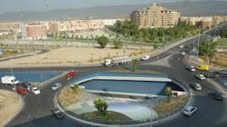 Aparcament cotxe a Ciudad Jardín - Zoco. Cochera ibn zaydun  medina azahara  gran via parque