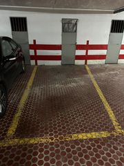 Lloguer Aparcament cotxe a Centro. Plaza de garaje junto tendillas
