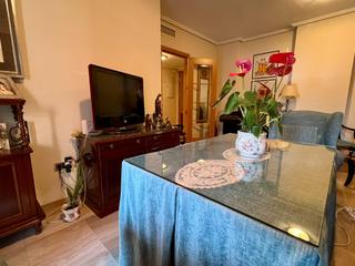 Appartement  Calle bailarina anna paulova. Estupendo piso de dos dormitorios y dos baños