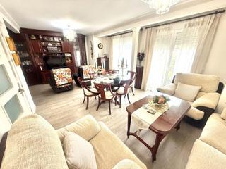 Appartement  Paseo de la victoria. Espectacular piso de lujo casi a estrenar en pleno centro