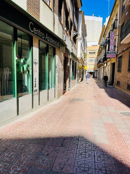 Foto 1f0fabec-786e-4d6e-9c53-4c2c2a273d14. Alquiler local comercial en calle eduardo dato 8 espectacular y amplio local en el corazón en Córdoba