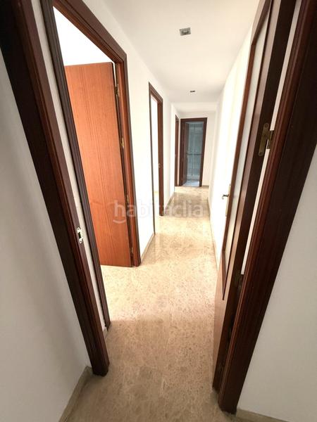 Foto 1a4de669-3845-419f-a7d1-1084a62a1967. Piso excelente piso de 4 dormitorios y 2 baños con cochera y trastero junto vial y renfe en Córdoba