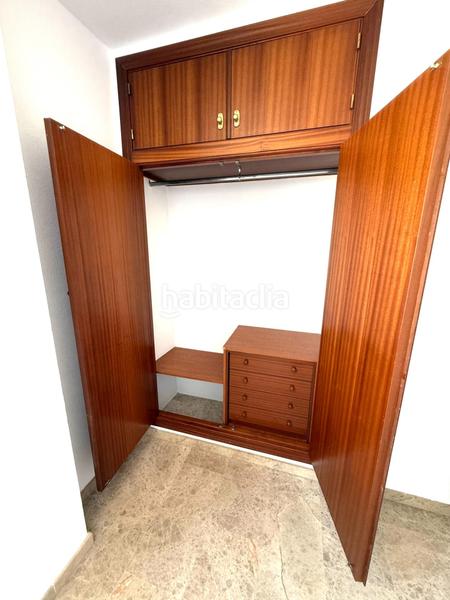 Foto 2d00f59a-8050-4bff-ae0b-f59dedc09f63. Piso excelente piso de 4 dormitorios y 2 baños con cochera y trastero junto vial y renfe en Córdoba