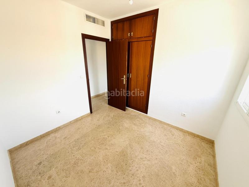 Foto 362e26fd-5664-42c4-be9c-cbe63a691e0a. Piso excelente piso de 4 dormitorios y 2 baños con cochera y trastero junto vial y renfe en Córdoba
