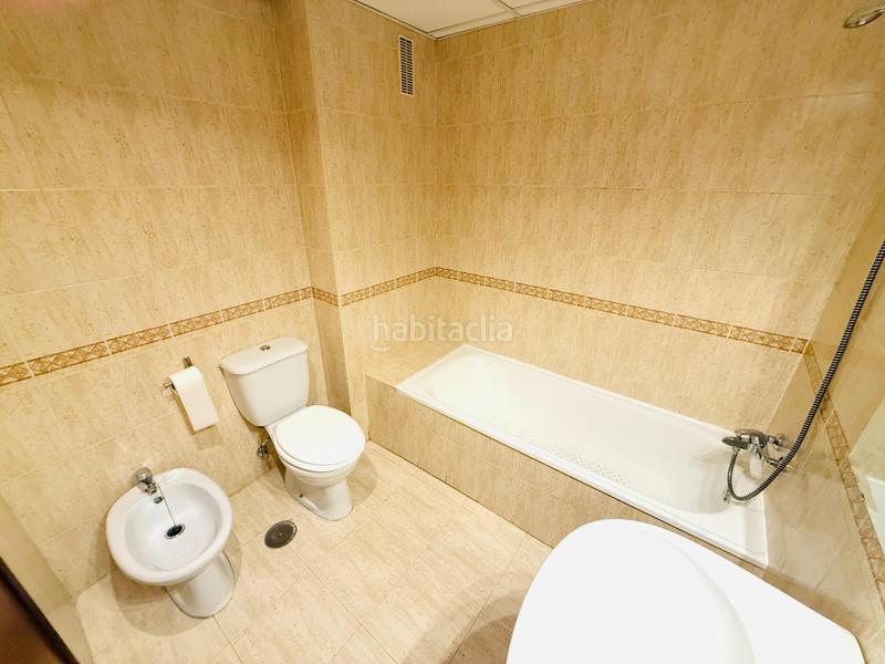 Foto 363521f5-8f9e-4a2d-a17b-b2bd1656d13a. Piso excelente piso de 4 dormitorios y 2 baños con cochera y trastero junto vial y renfe en Córdoba