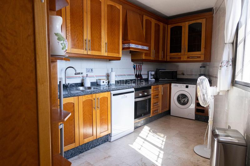 Foto b62f5c4a-38e6-4de3-b318-fbed8db4a36d. Semi detached house with parking in El Brillante -El Naranjo - El Tablero Córdoba