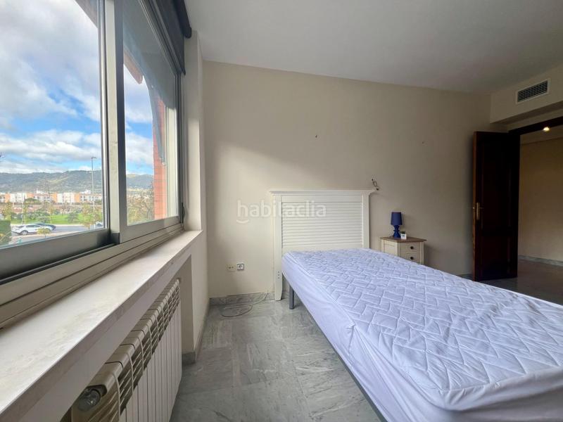 Foto 3d1e7789-50aa-457c-872c-086a0dc85497. Appartamento con riscaldamento parcheggio piscina in Córdoba