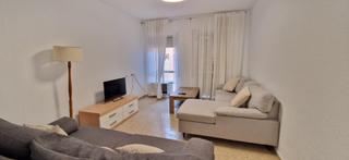 Piso  Calle esperanza. Amplia vivienda de cuatro dormitorios en la zona del carmen