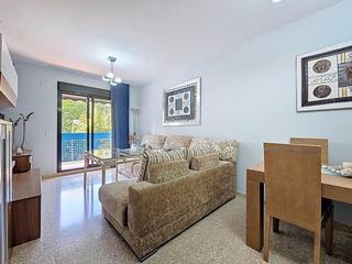 Flat  Calle del libertador agustín itúrbide. Fabuloso piso con garaje vpo más otro garaje de renta libre incl