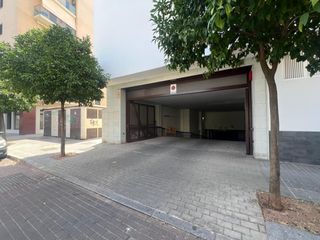 Aparcament cotxe a Ciudad Jardín - Zoco