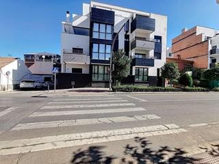 Lloguer Pis  Avenida de poniente. Piso seminuevo en pleno centro de armilla