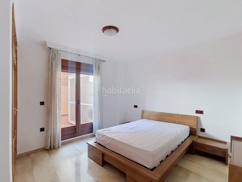 Foto c6b5d8dd-1457-4c8a-802b-1eb6c5536e12. Miete etagenwohnung in Residencial Triana - Barrio Alto Gabias (Las)