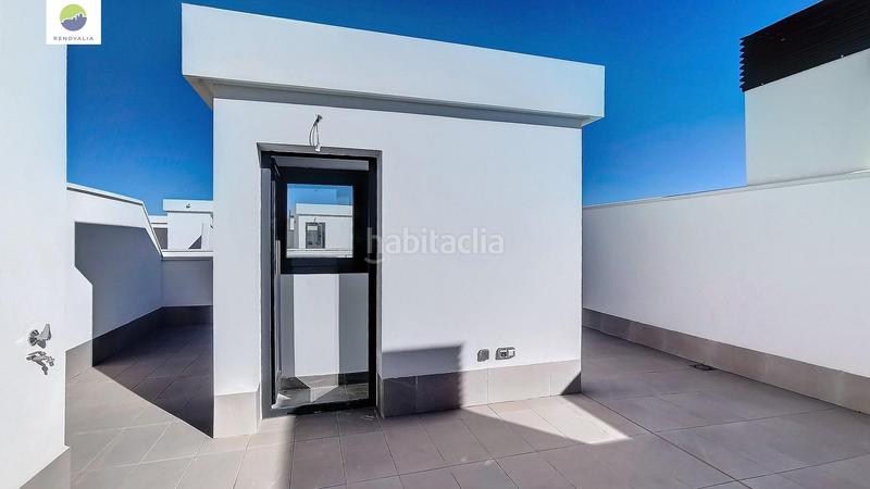 Foto 097b4f02-2e7d-44ca-acc2-1f3618b622da. Alquiler ático en calle san miguel 7 aticoduplex en residencial nevada ii en Armilla