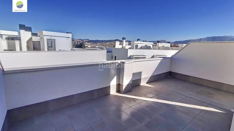 Foto 9d0c2336-ef65-4ed9-88b0-19429261371d. Alquiler ático en calle san miguel 7 aticoduplex en residencial nevada ii en Armilla