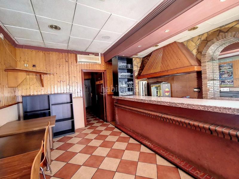 Foto 0dec7297-9462-445a-9017-0c481719d88a. Local comercial barcafetería en venta junto al centro de salud en Armilla