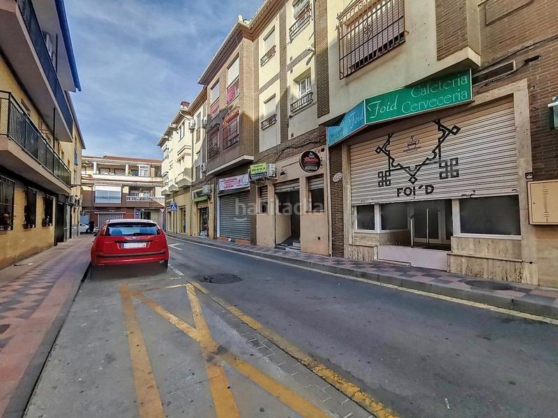 Foto 205288a0-85b0-4b8e-97c4-3e9a6f36a770. Local comercial barcafetería en venta junto al centro de salud en Armilla