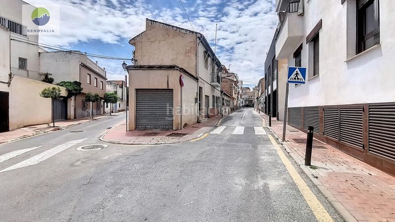 Foto 0f50f054-4ca5-4172-8728-bf3f691e08ef. Casa amb aparcament a Avda. De los Ogíjares Armilla