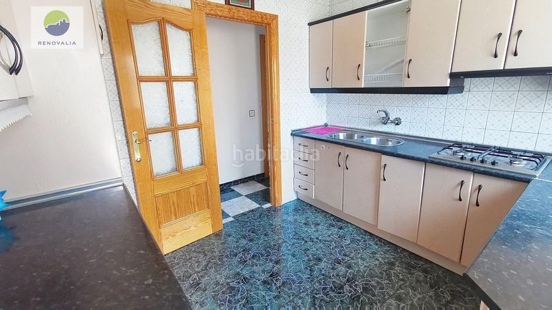 Foto 7d0a88b9-b5b6-4886-a63b-2819dfd0b375. Casa amb aparcament a Avda. De los Ogíjares Armilla