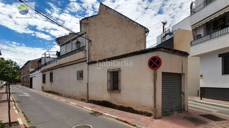 Foto b75f3fae-da07-4b09-973a-dfbe1a956c6d. Casa amb aparcament a Avda. De los Ogíjares Armilla