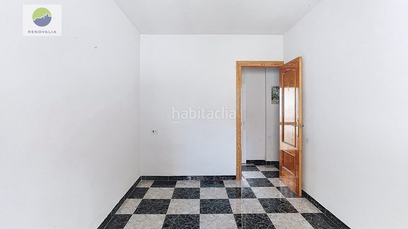 Foto f4762796-0d92-4f2a-9a10-1db5e484e452. Casa amb aparcament a Avda. De los Ogíjares Armilla