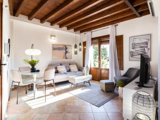 tic en Calle real de cartuja 8. tico con encanto junto hospital real de granada