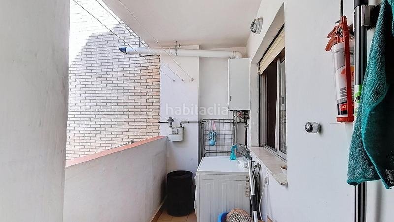 Foto 0cef4615-74bf-4276-a70f-6d424838407a. Alquiler piso  amueblado junto a corte inglés en Granada