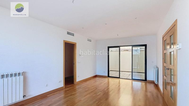 Foto 700b4137-3442-45dd-a885-773bd1c2bc57. Piso  en pleno campo de golf de las gabias en Gabias (Las)