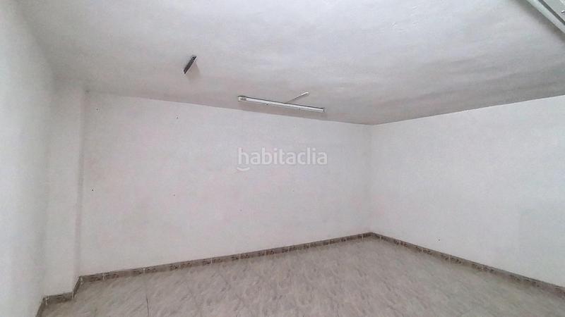 Foto 59ffc5ba-e95f-47d6-b6d6-710684d31083. Alquiler local comercial  en zona del camino del jueves en Armilla