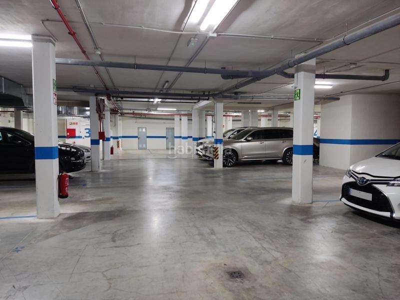 Foto 29896ffb-a810-4d59-b315-0c97909c3e16. Miete autoparkplatz in calle de darwin 18 in San Miguel Armilla