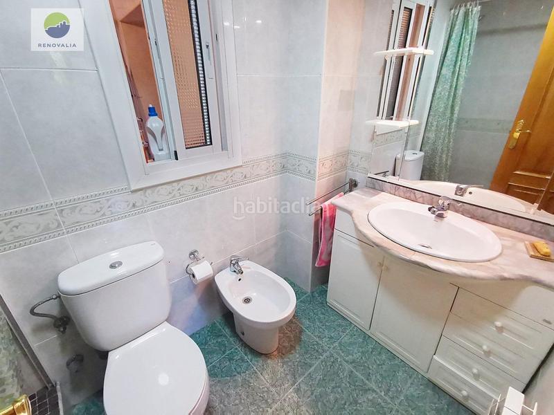 Foto 552a6bae-02d1-4398-96f0-255cbbde8ed0. Etagenwohnung mit heizung in Joaquina Eguaras Granada