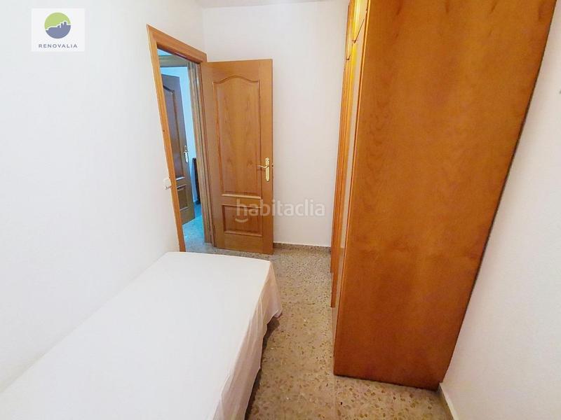 Foto 5f580829-4b54-48f9-86fa-376537ba92eb. Etagenwohnung mit heizung in Joaquina Eguaras Granada