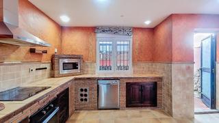 Lloguer Casa  Calle guadalete. Casa adosada en las gabias