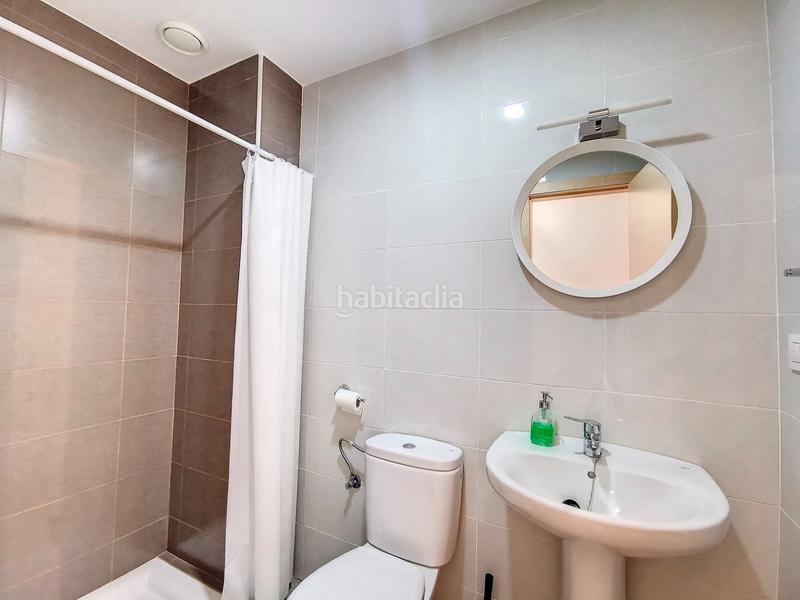 Foto 5cf2072b-2d53-4fa2-8627-15aa97a82093. Alquiler piso  seminuevo cerca de centro comercial nevada en Armilla