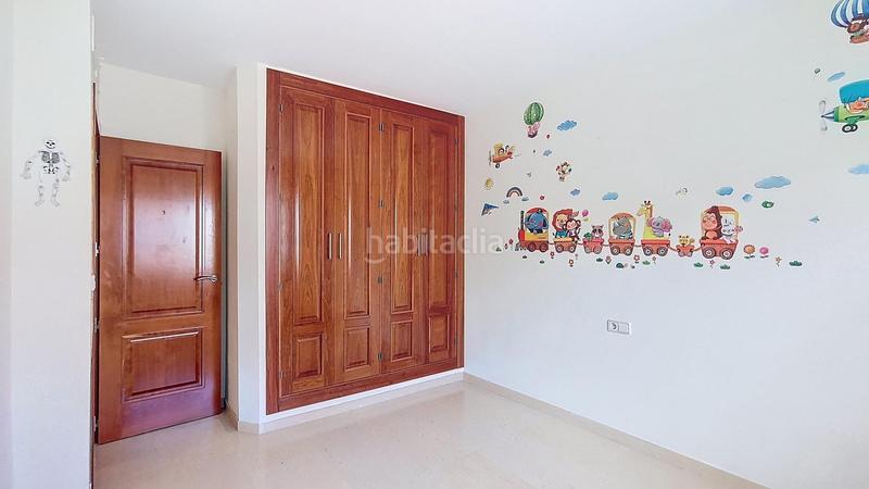 Foto 21dd3ac3-b6ce-4153-8819-72d406b67582. Maison jumelée avec chauffage parking dans San Miguel Armilla