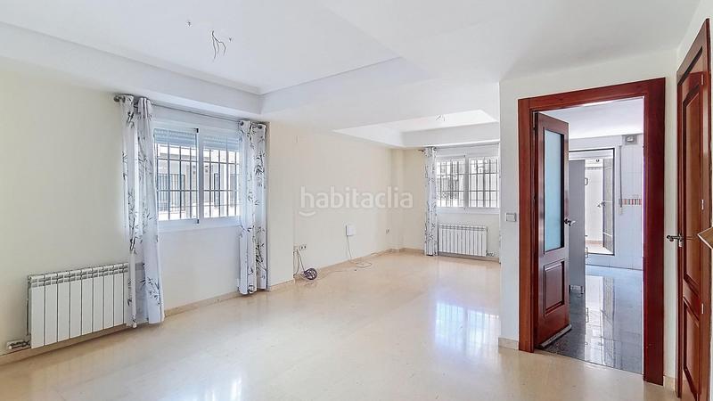 Foto 65cbb75e-e704-4e7d-87fe-d8c3b7831750. Reihenhaus mit heizung parking in San Miguel Armilla