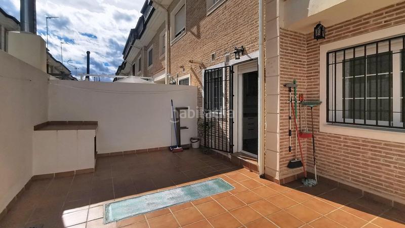 Foto 666e113c-c9f9-45aa-8651-9128cf05517e. Reihenhaus mit heizung parking in San Miguel Armilla