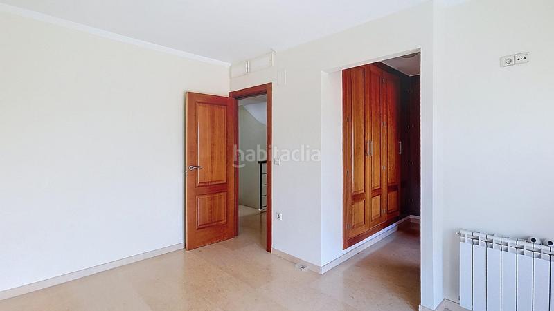 Foto 6f920745-a981-4d76-a24c-04a35e4a4bc5. Reihenhaus mit heizung parking in San Miguel Armilla