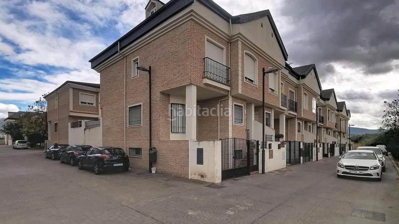 Foto 92789041-dd00-486b-a07a-b7ddae0a8942. Reihenhaus mit heizung parking in San Miguel Armilla