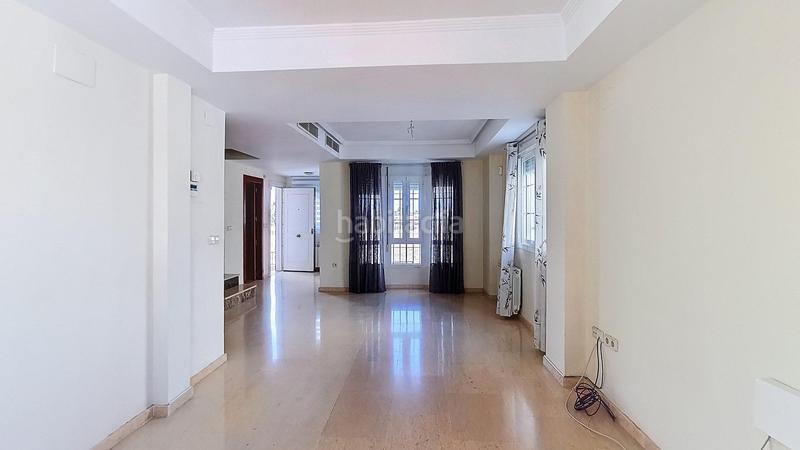 Foto b3c654b3-f43d-4b35-8b60-68deb3b92754. Reihenhaus mit heizung parking in San Miguel Armilla